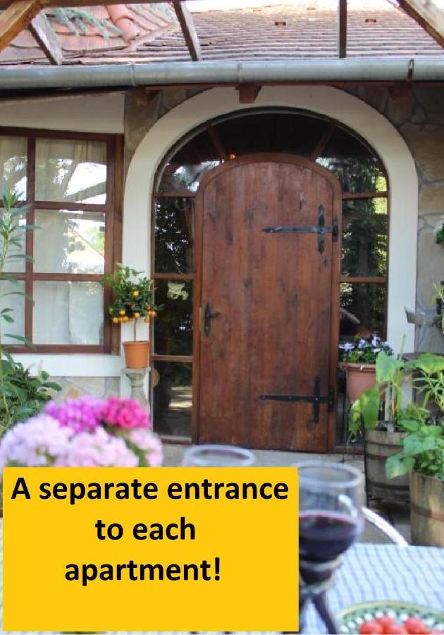 Arlekin Apartman Appartement Hévíz Buitenkant foto