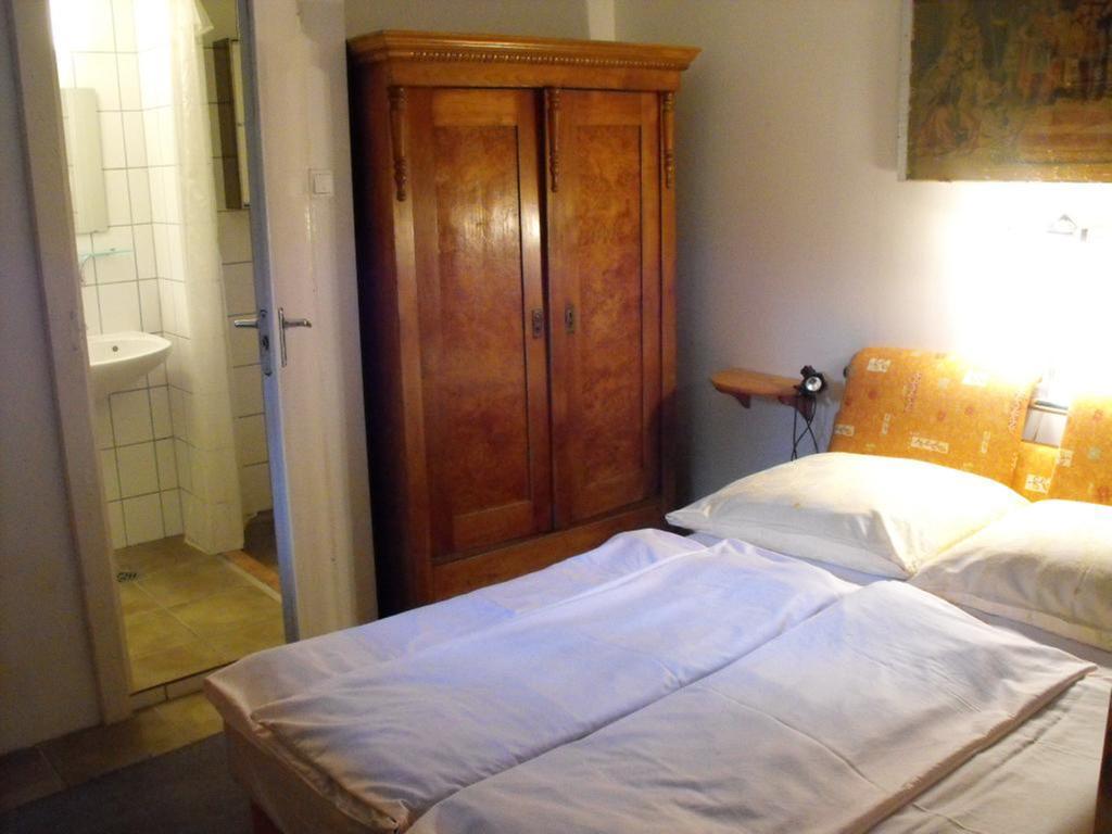Arlekin Apartman Appartement Hévíz Buitenkant foto